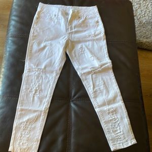 Woman’s Tag Blue size 3/4 white ripped jeans